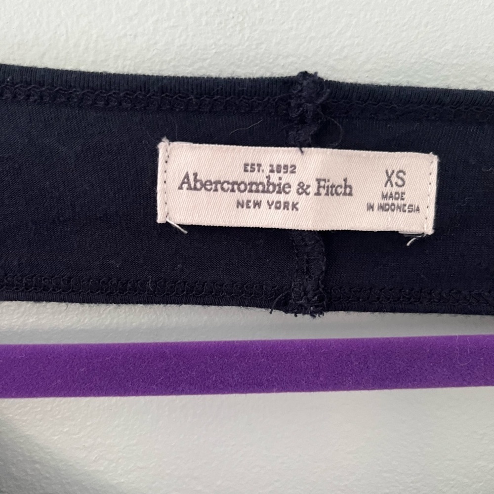 Abercrombie super soft t - Picture 4 of 4